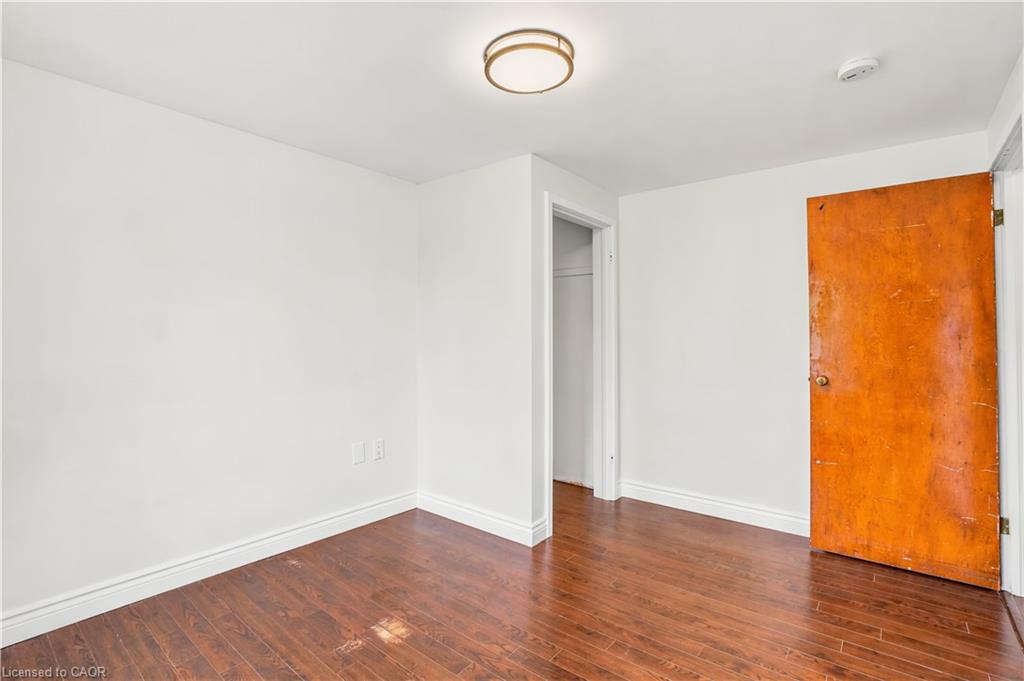 545 Mohawk Road W Property Photo 20