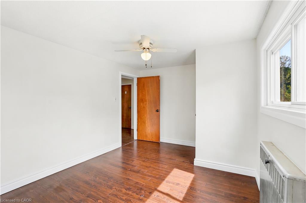545 Mohawk Road W Property Photo 21