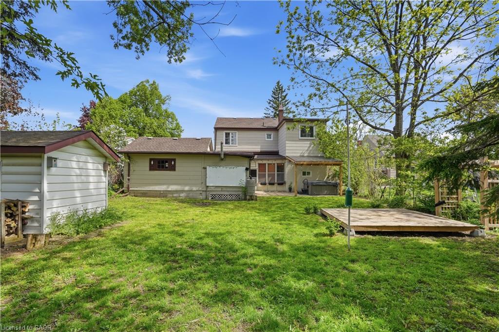 545 Mohawk Road W Property Photo 32