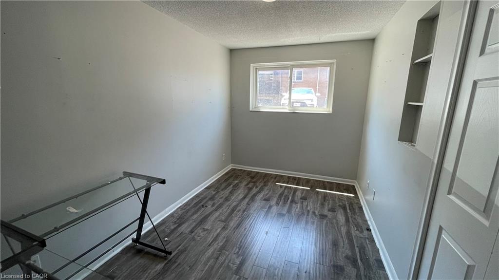 2-15 Empire Street Property Photo 8