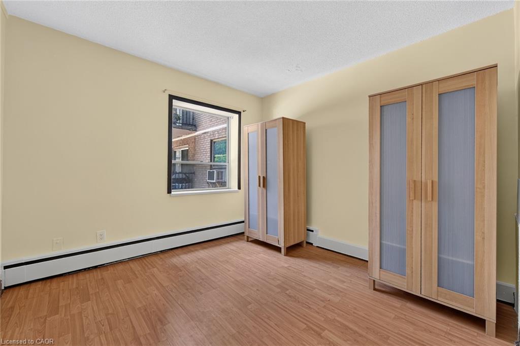 209-40 Robinson Street Property Photo 25