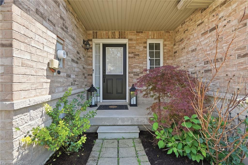 12-39 Panabaker Drive Property Photo 2