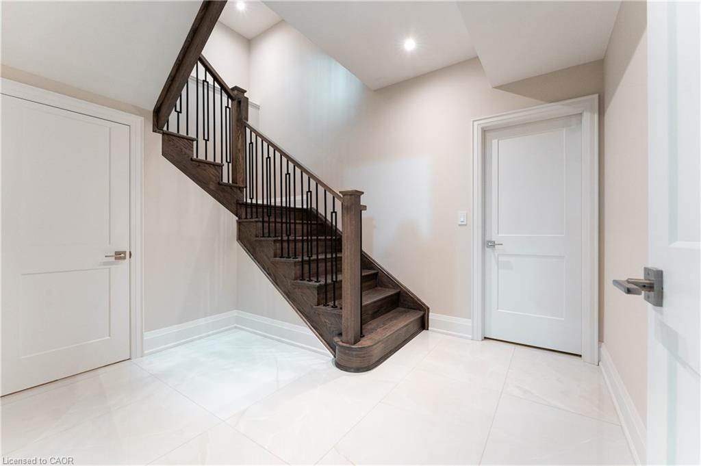 119 Jay Street Property Photo 40