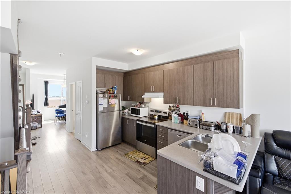 46 Bateson Street Property Photo 10