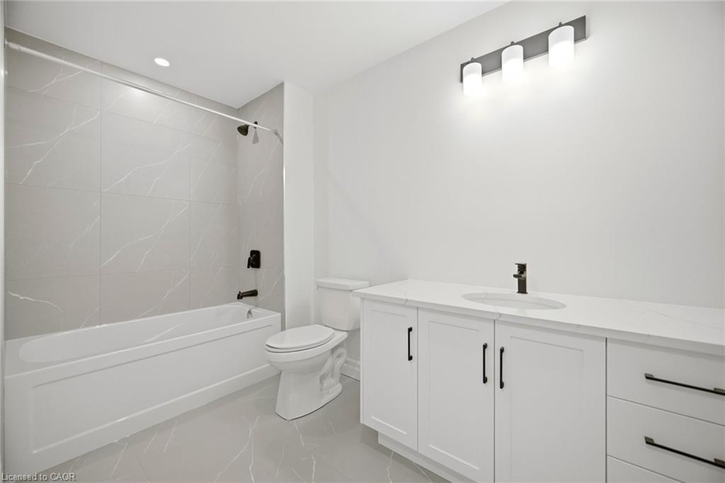 12-2797 Red Maple Avenue Property Photo 7