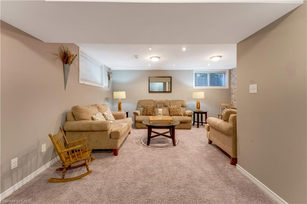 168 Maitland Street Property Photo 28