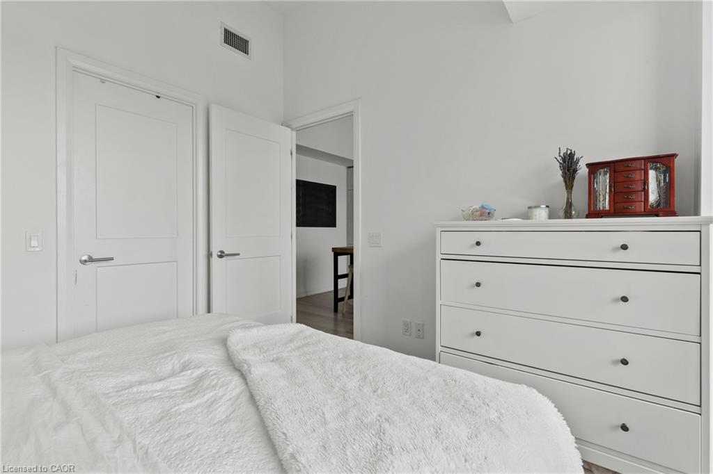 717-21 Park Street E Property Photo 23