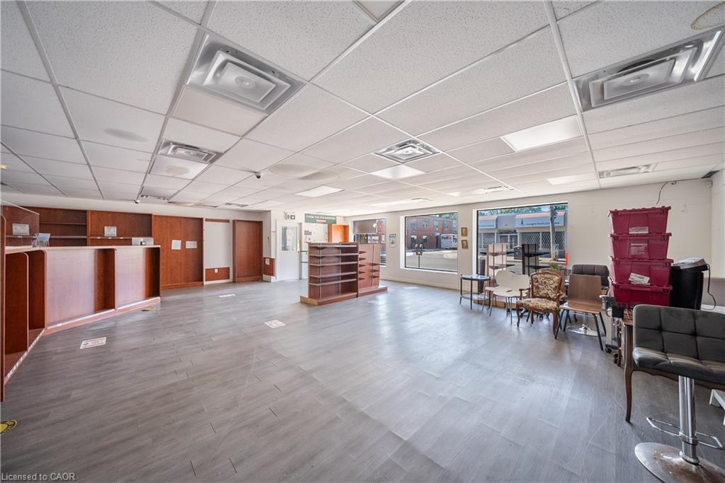 A-525 Concession Street Property Photo 1