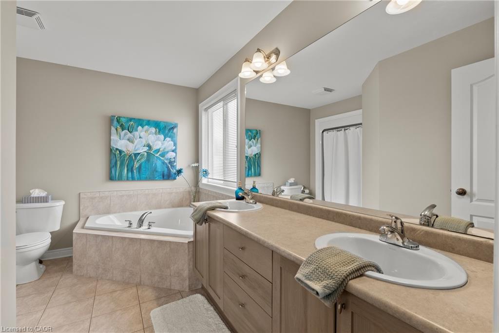 282 Winterberry Boulevard Property Photo 29