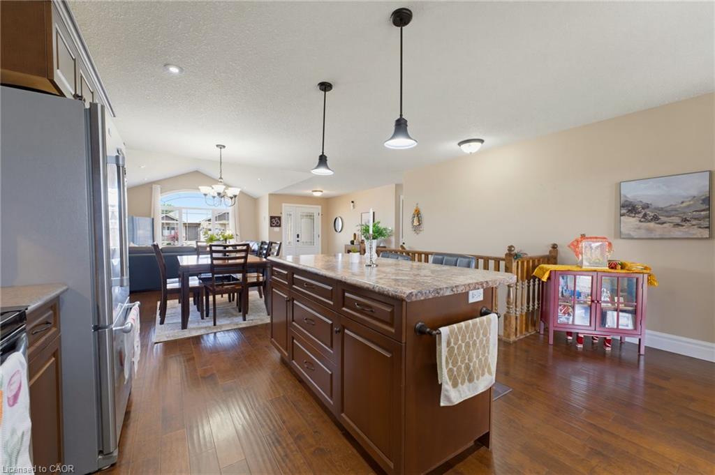 200 Krotz Street W Property Photo 11