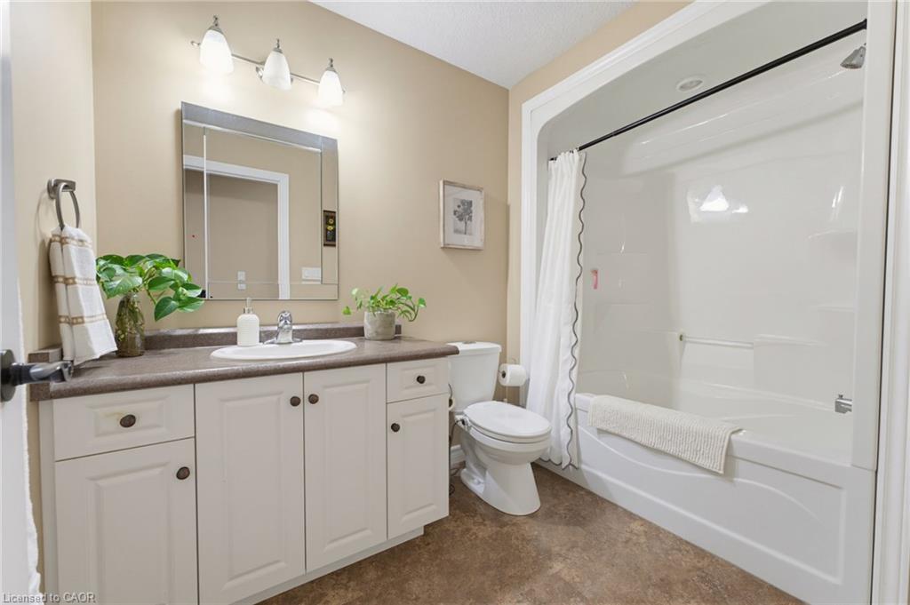 200 Krotz Street W Property Photo 18