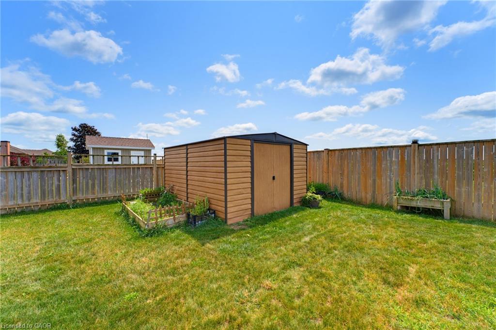 200 Krotz Street W Property Photo 28