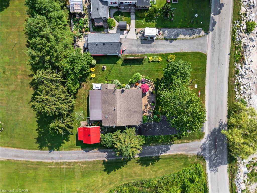 2387 Lakeshore Road Property Photo 8