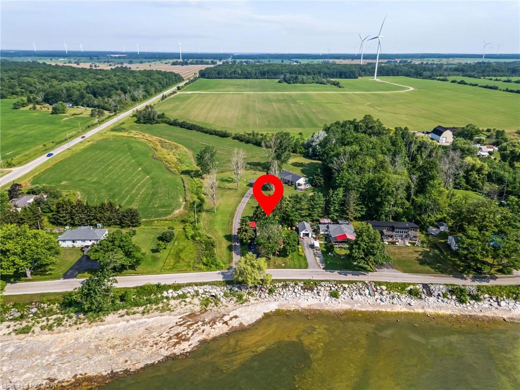 2387 Lakeshore Road Property Photo 9
