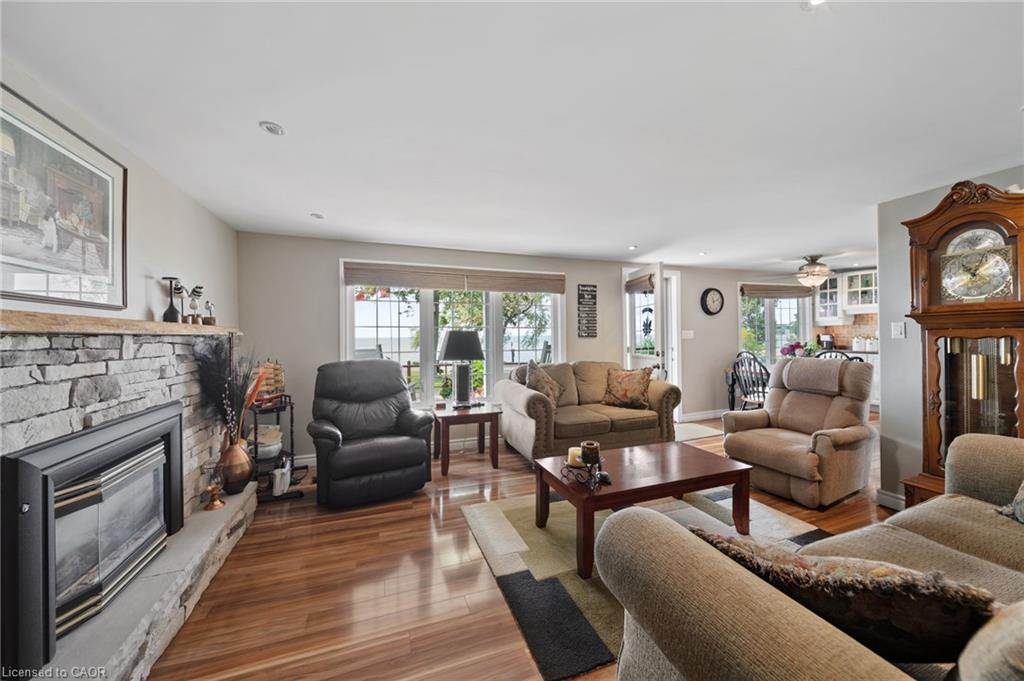 2387 Lakeshore Road Property Photo 22