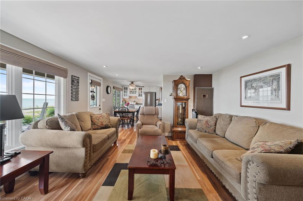 2387 Lakeshore Road Property Photo 23