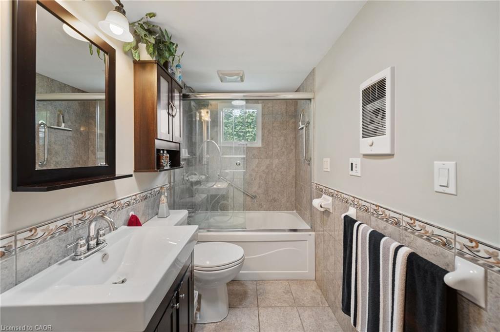 2387 Lakeshore Road Property Photo 28