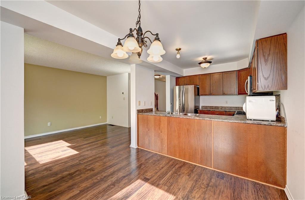 760 Paris Boulevard Property Photo 8
