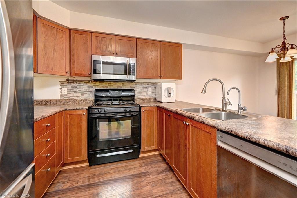 760 Paris Boulevard Property Photo 16