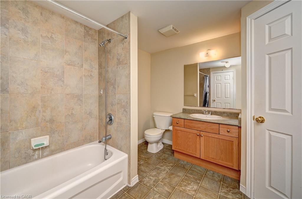 760 Paris Boulevard Property Photo 28