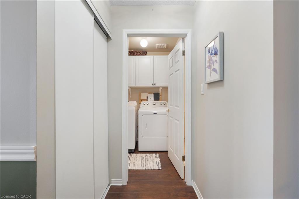 21 Long Point Boulevard Property Photo 17