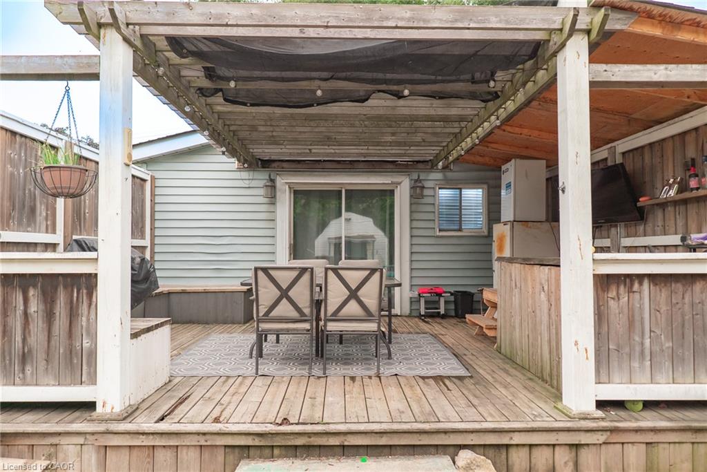 717 Knox Avenue Property Photo 29