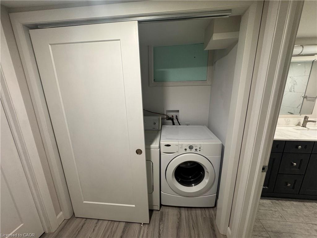 90 Clive Road Property Photo 10