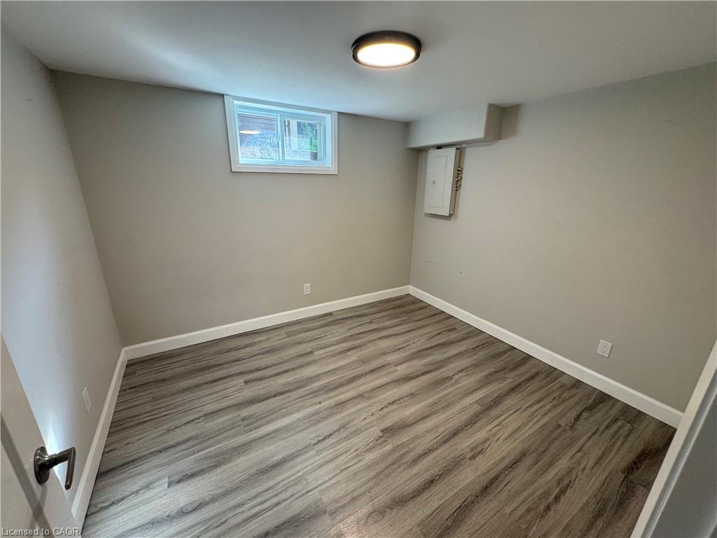 90 Clive Road Property Photo 15