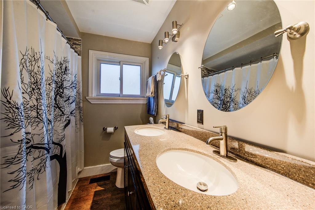 468 Highland Road E Property Photo 16