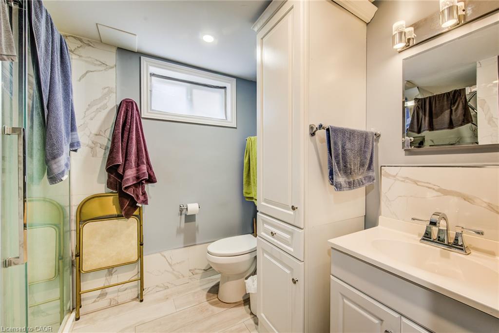 468 Highland Road E Property Photo 25