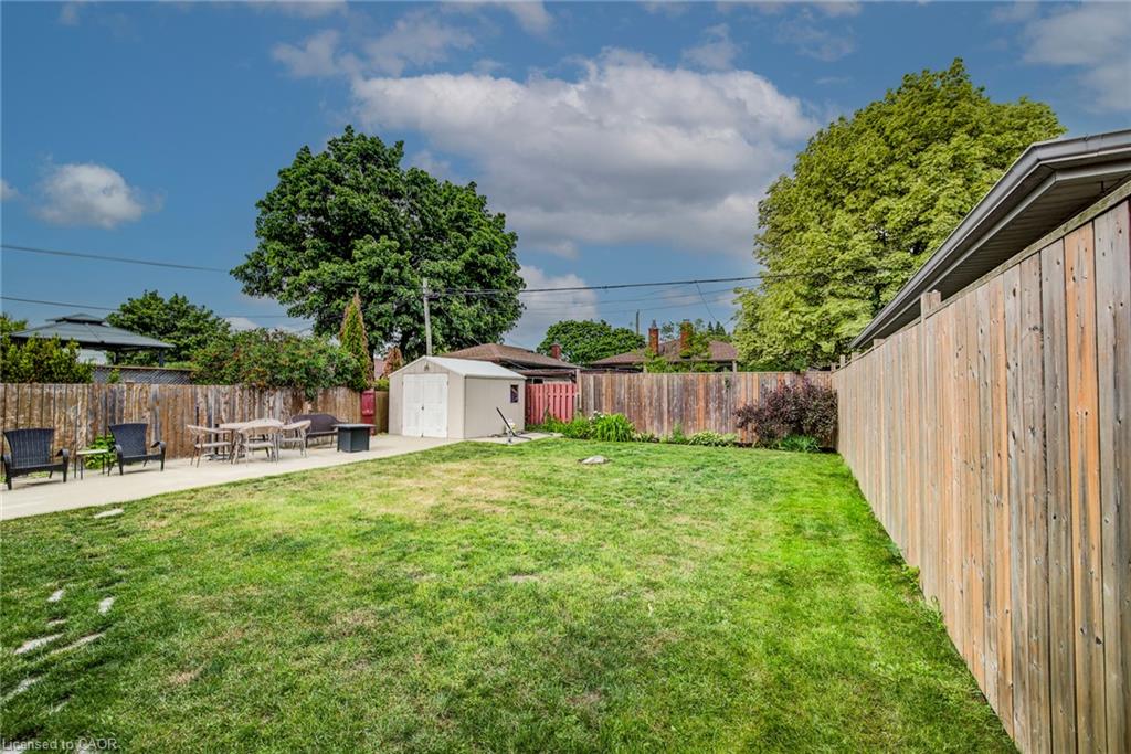 468 Highland Road E Property Photo 28