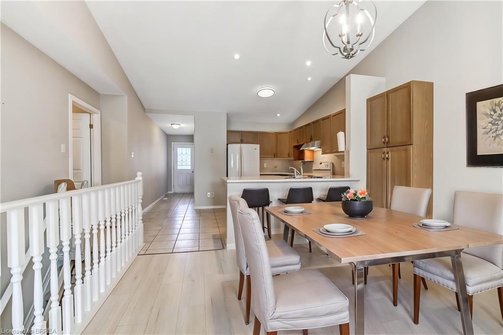 15-19 Hanlon Place Property Photo 10