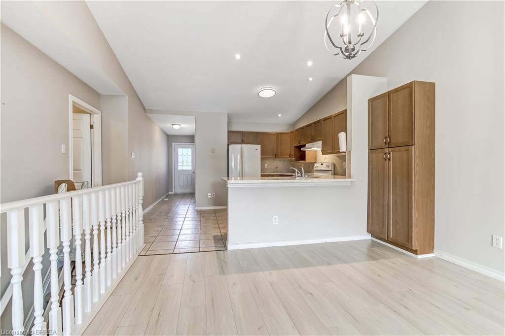 15-19 Hanlon Place Property Photo 11