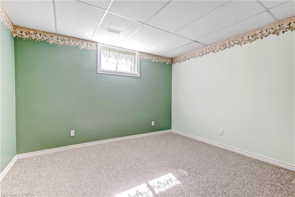 15-19 Hanlon Place Property Photo 17