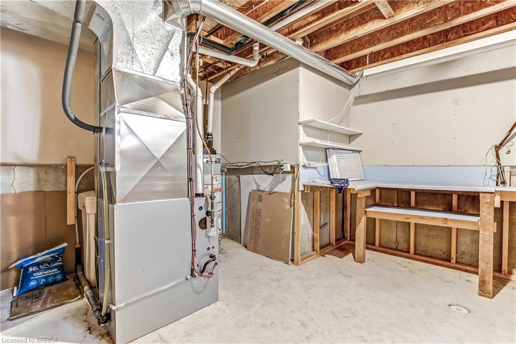 15-19 Hanlon Place Property Photo 24