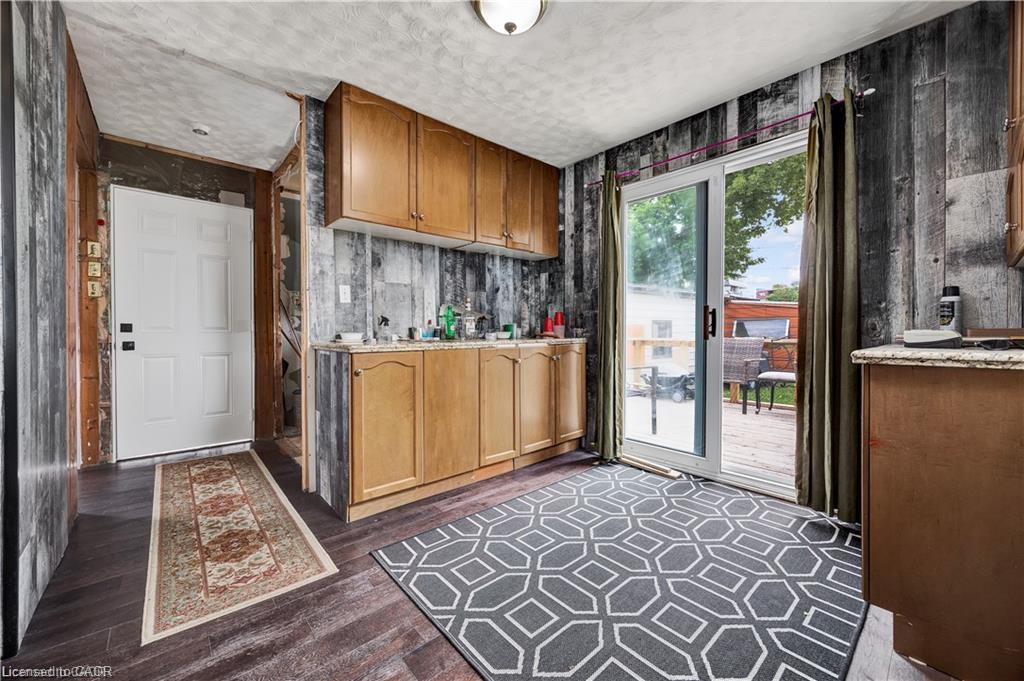43 Henry Street Property Photo 13