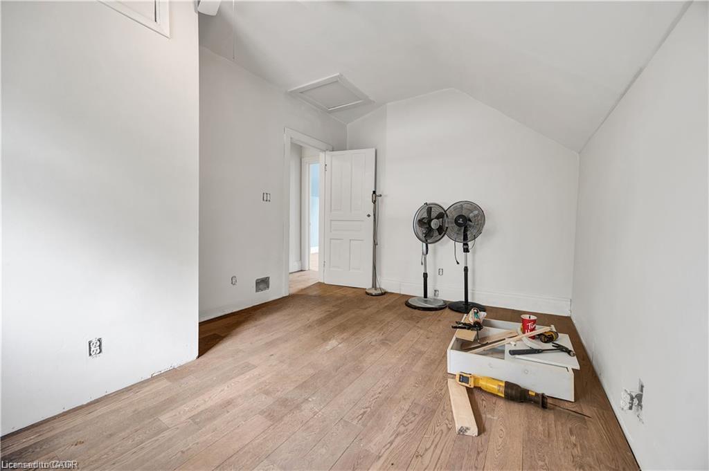 43 Henry Street Property Photo 17