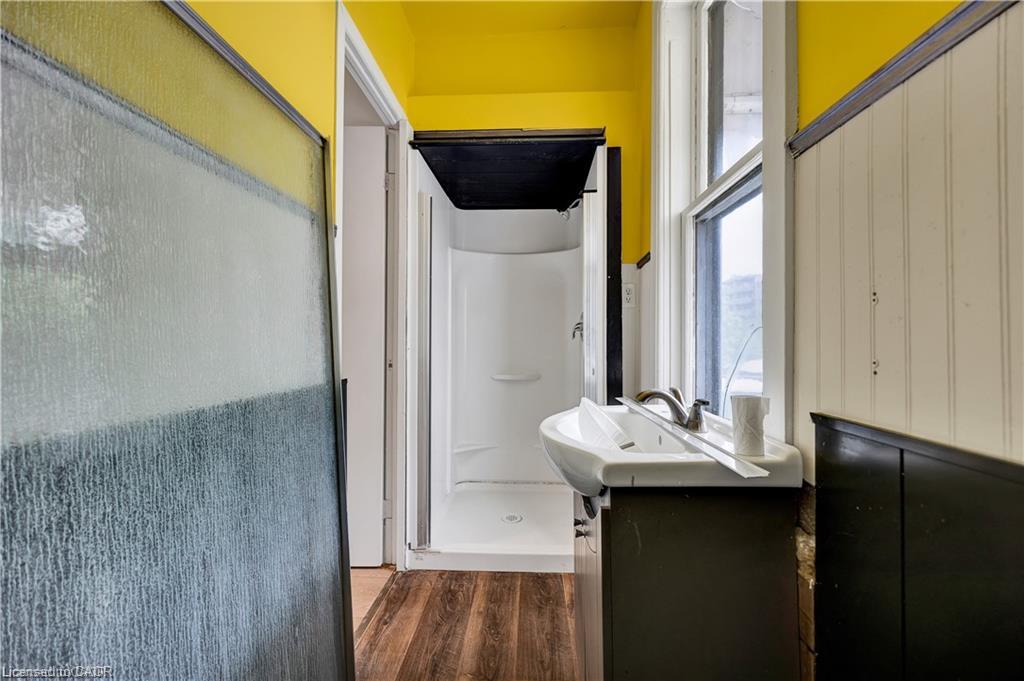 43 Henry Street Property Photo 19