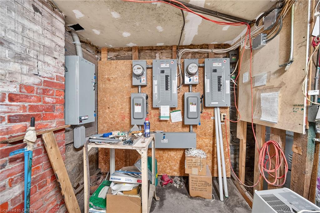 817 King Street E Property Photo 2