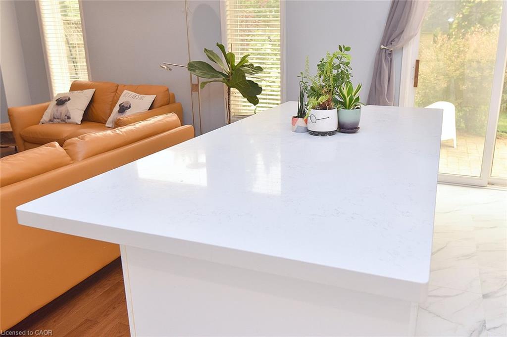 40848752 Property Photo 12