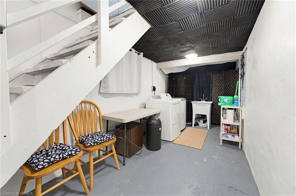 28 Norwich Street Property Photo 25