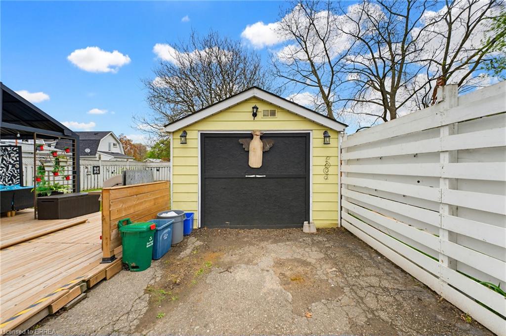 28 Norwich Street Property Photo 37