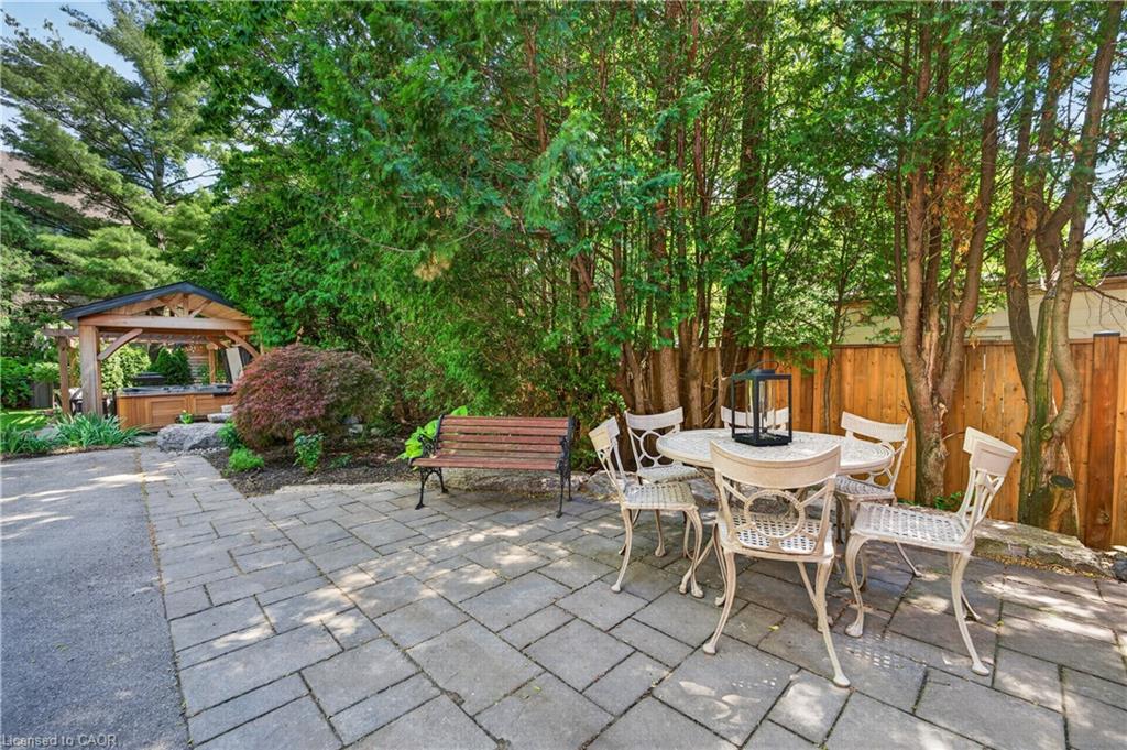 116 Livingston Avenue Property Photo 41