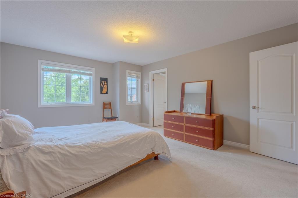 26 Olivia Place Property Photo 16