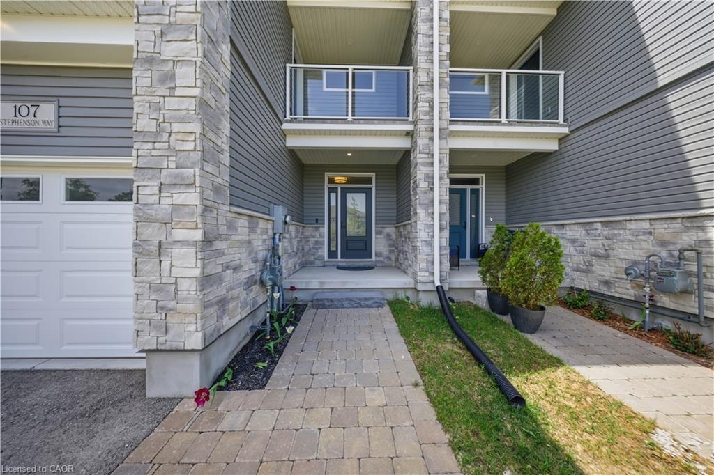 107 Stephenson Way Property Photo 3