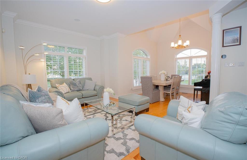 50 Islandview Way Property Photo 5