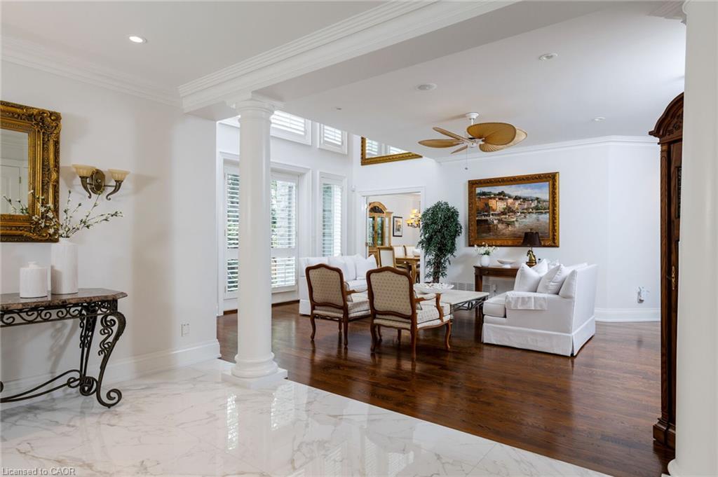 70 Shorewood Place Property Photo 6