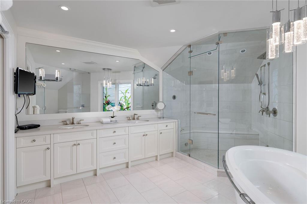 70 Shorewood Place Property Photo 25