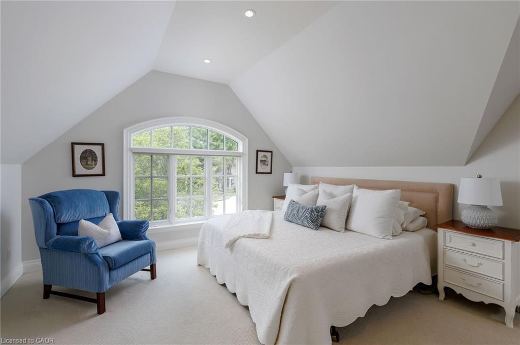 70 Shorewood Place Property Photo 27