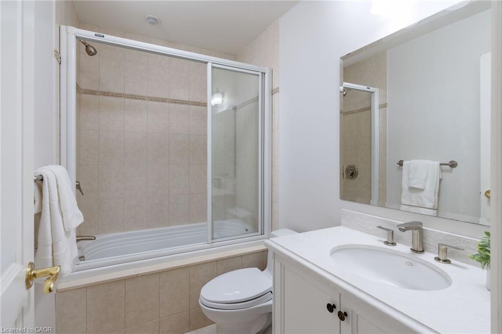 70 Shorewood Place Property Photo 28